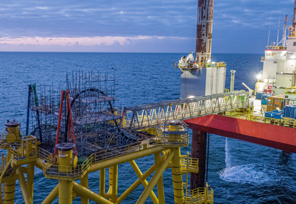 Supporting US Wind Power With Offshore Scaffolding Solutions